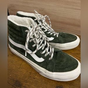 Vans green Suede boots unisex men 6 Women 7.5